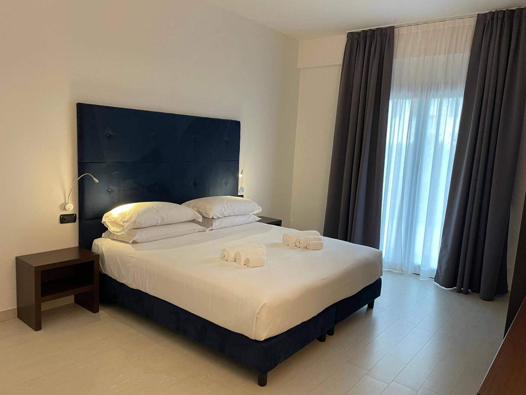 Maestrale Resort Hotel - Γκροσέτο Εξωτερικό φωτογραφία