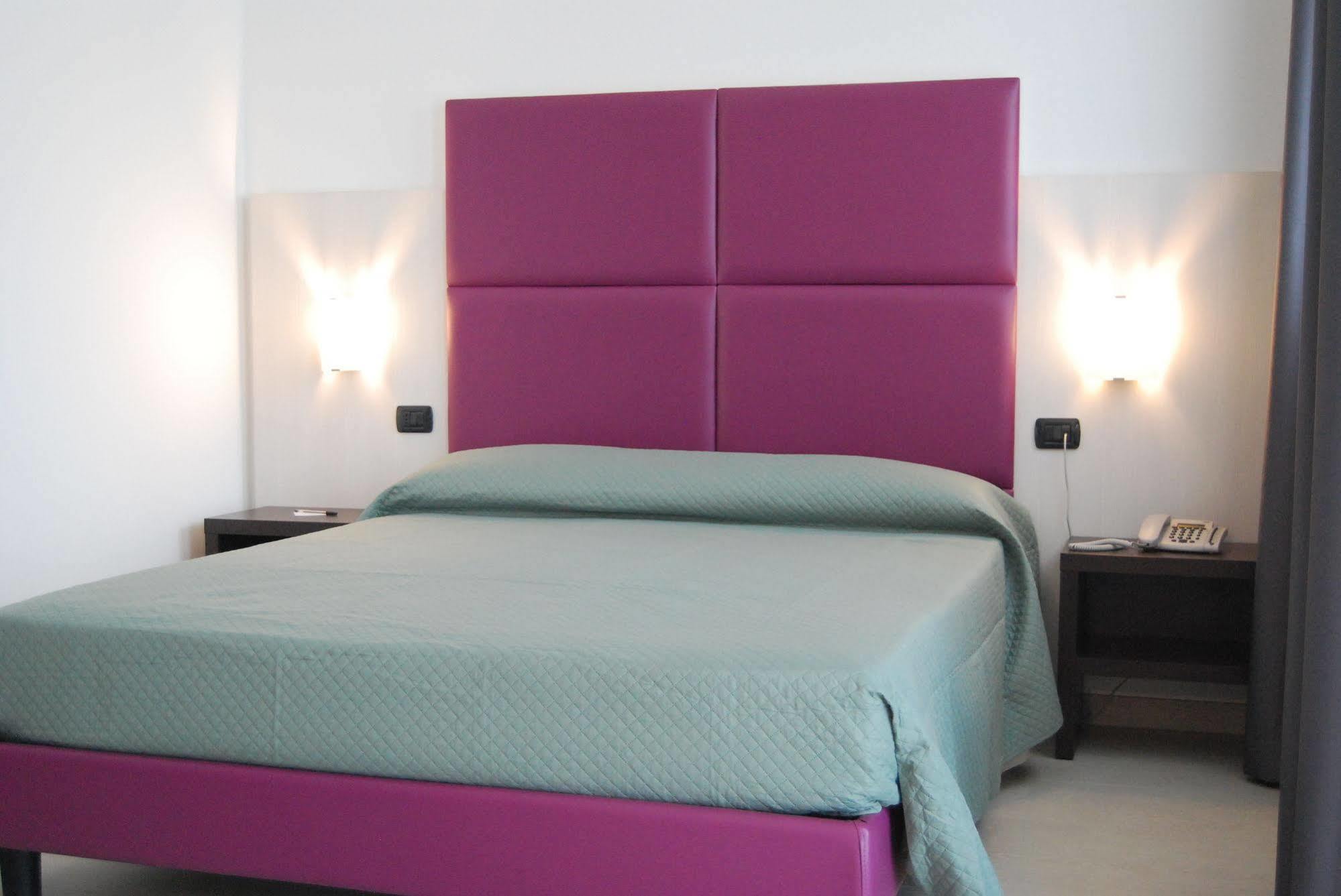 Maestrale Resort Hotel - Γκροσέτο Εξωτερικό φωτογραφία